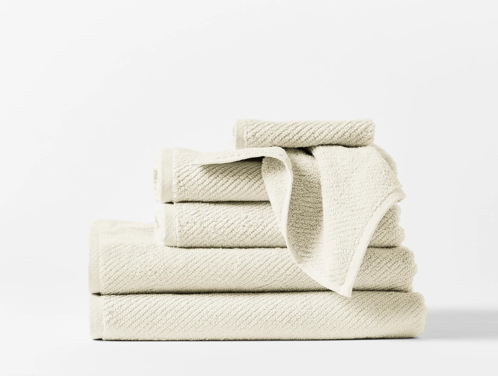 Coyuchi Air Weight Bath Towels